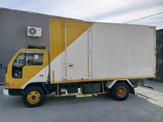 1993 Nissan Condor, жёлтый, 1250000 рублей, вид 3
