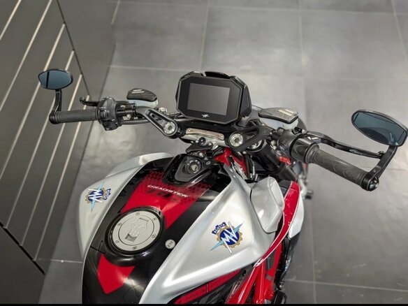 2021 MV Agusta Dragster 800, серый, 1700000 рублей - вид 13