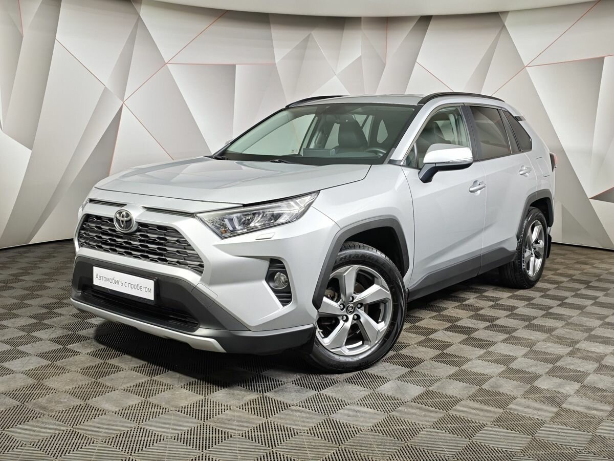 Открыть фотографии: Toyota RAV4 V (XA50)