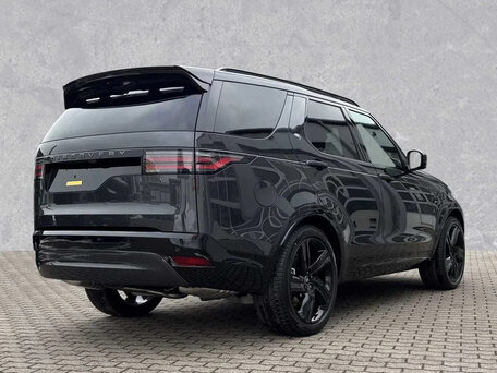 2025 Land Rover Discovery P300 V Рестайлинг, чёрный, 7480000 рублей, вид 3
