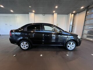 2010 Chevrolet Aveo I Рестайлинг, чёрный, 430000 рублей, вид 2