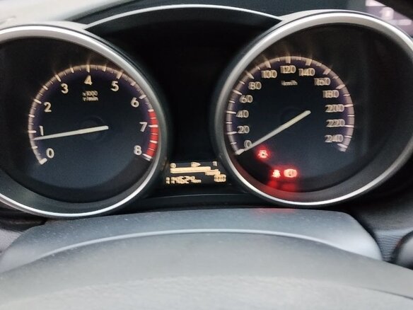 2012 Mazda 3 II (BL) Рестайлинг, чёрный, 900000 рублей - вид 6