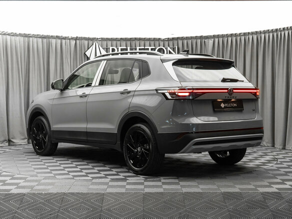 2026 Volkswagen Tharu XR, серый, 2900000 рублей - вид 3