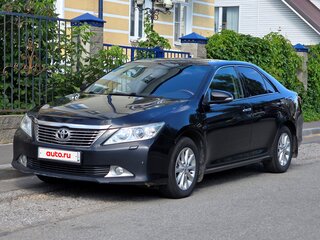 2011 Toyota Camry Japan Market VII (XV50), чёрный, 1700000 рублей, вид 1
