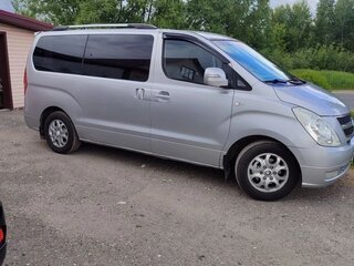 2010 Hyundai Grand Starex I, серый, 1300000 рублей, вид 5