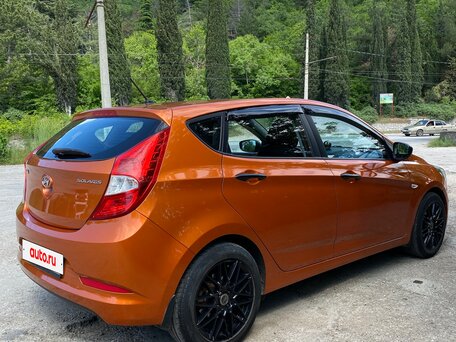 2014 Hyundai Solaris I Рестайлинг, оранжевый, 1100000 рублей, вид 2