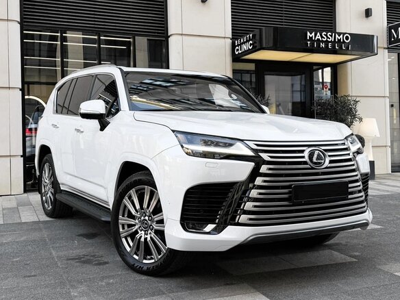 2026 Lexus LX 700h IV, белый - вид 3