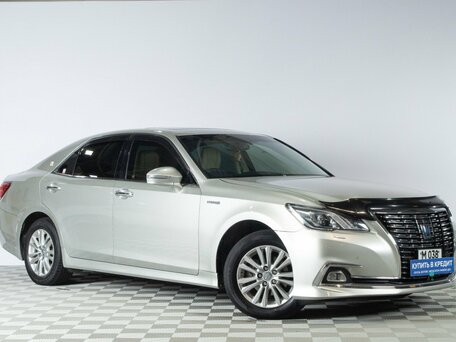 Toyota Crown XIV (S210) Рестайлинг