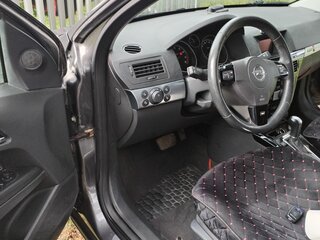 2011 Opel Astra H Рестайлинг, серый, 440000 рублей, вид 5