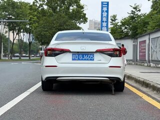 2022 Honda Civic XI, белый, 1458000 рублей, вид 4
