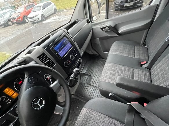 2017 Mercedes-Benz Sprinter, белый, 2800000 рублей - вид 8