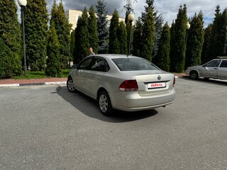 2011 Volkswagen Polo V, серебристый, 600000 рублей, вид 4