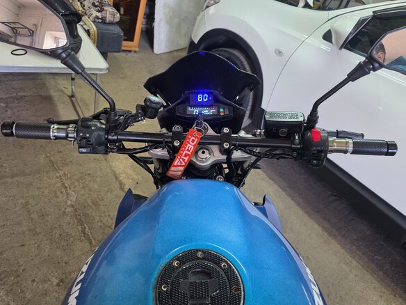 2002 Suzuki SV 650, синий, 245000 рублей - вид 10