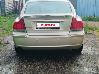 2006 Volvo S60 I Рестайлинг, зелёный, 800000 рублей, вид 3