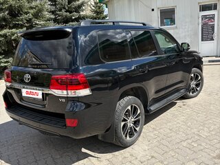 2016 Toyota Land Cruiser 200 Series Рестайлинг 2, чёрный, 6550000 рублей, вид 4