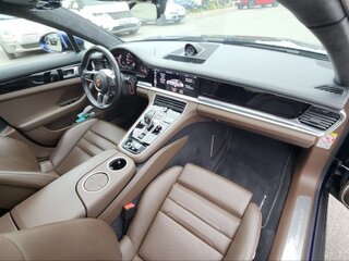 2019 Porsche Panamera 4 Sport Turismo II, синий, 9100000 рублей, вид 5