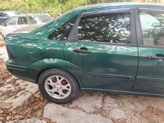 2000 Ford Focus I (North America), зелёный, 275000 рублей, вид 5
