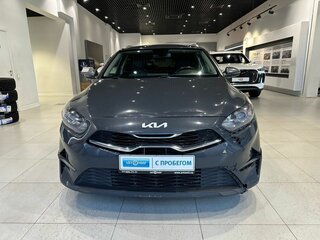 2021 Kia Ceed III Рестайлинг, серый, 1450000 рублей, вид 2