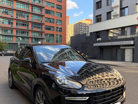2016 Porsche Cayenne GTS II Рестайлинг (958), чёрный, 6300000 рублей, вид 4