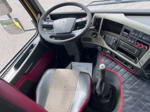 2017 Volvo FM, жёлтый, 4999000 рублей - вид 25
