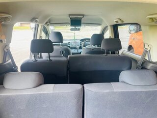 2009 Honda Freed I, серый, 820000 рублей, вид 2