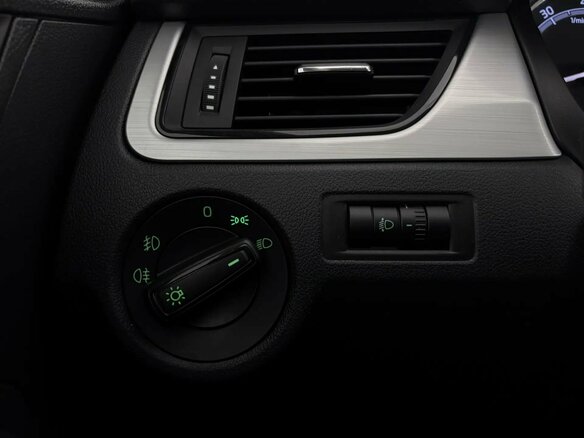 2019 Skoda Rapid I Рестайлинг, белый, 1199000 рублей - вид 17