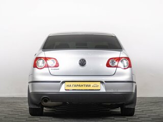2008 Volkswagen Passat B6, серебристый, 679000 рублей, вид 4