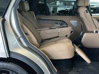 2026 Land Rover Range Rover P530 MHEV Long V, бежевый, 28900000 рублей, вид 5