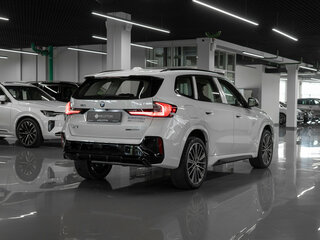 2026 BMW X1 Long 25Li xDrive III (U11/U12), белый, 5950000 рублей, вид 5
