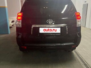 2011 Toyota Land Cruiser Prado 150 Series, чёрный, 3300000 рублей, вид 3
