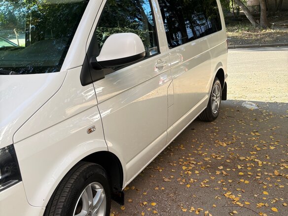 2013 Volkswagen Caravelle, белый, 2300000 рублей - вид 10