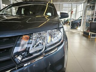 2026 Lada (ВАЗ) Largus I Рестайлинг, серый, 1707000 рублей, вид 3