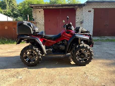 2009 BRP Can-Am Outlander 800, красный, 740000 рублей, вид 2