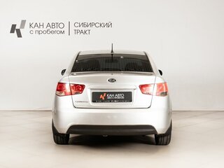 2010 Kia Cerato 6-speed II, серебристый, 710600 рублей, вид 4