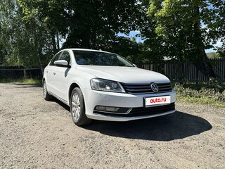 2013 Volkswagen Passat B7, белый, 1165000 рублей, вид 3
