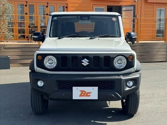 2023 Suzuki Jimny Sierra IV, белый, 1593000 рублей - вид 1
