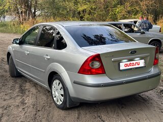 2005 Ford Focus II, серебристый, 400000 рублей, вид 4