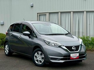 2019 Nissan Note II Рестайлинг, серебристый, 720000 рублей, вид 2