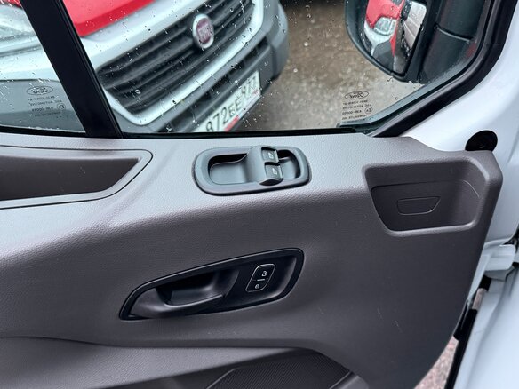 2022 Ford Transit, белый - вид 12