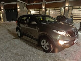 2014 Kia Sportage III Рестайлинг, коричневый, 1440000 рублей, вид 5