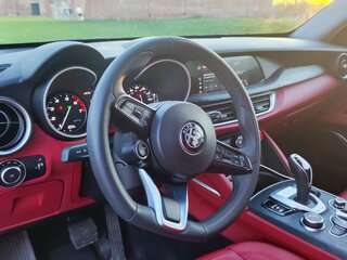 2020 Alfa Romeo Stelvio I Рестайлинг, серебристый, 2800000 рублей, вид 5