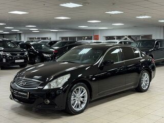 Infiniti G25 IV