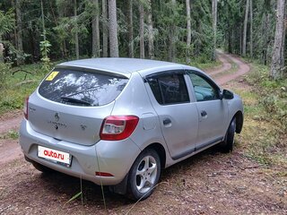 2014 Renault Sandero II, серый, 616999 рублей, вид 3