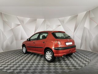 2007 Peugeot 206, красный, 235000 рублей, вид 4