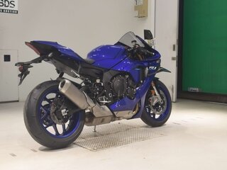 2026 Yamaha YZF-R1, синий, 2175000 рублей, вид 5