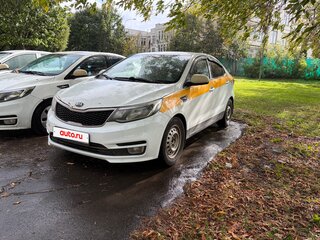 2016 Kia Rio III Рестайлинг, белый, 395000 рублей, вид 1