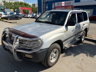 2005 Toyota Land Cruiser 105 100 Series Рестайлинг 2, серый, 3000000 рублей, вид 1
