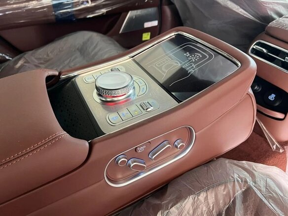 2025 Genesis G90 II, чёрный, 19100000 рублей - вид 18