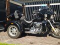 2018 Harley-Davidson CVO Tri Glide, чёрный, 3300000 рублей - вид 3