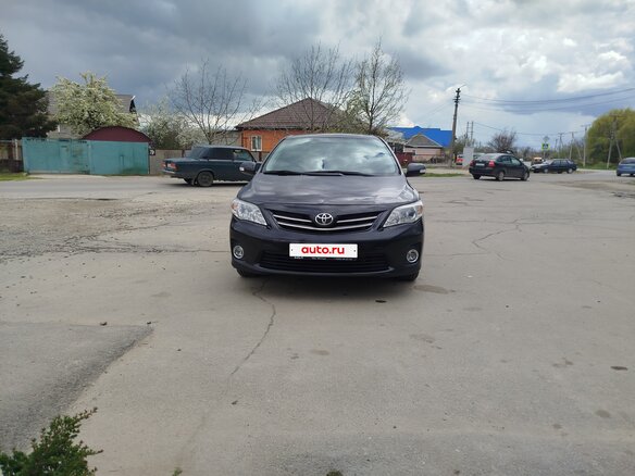 2011 Toyota Corolla X (E140, E150) Рестайлинг, чёрный - вид 1